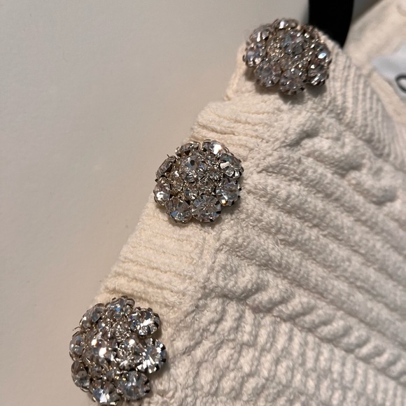 Gianni Sweater - Picture 15 of 16